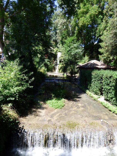 Водопад в Балчике Водопад в Балчике