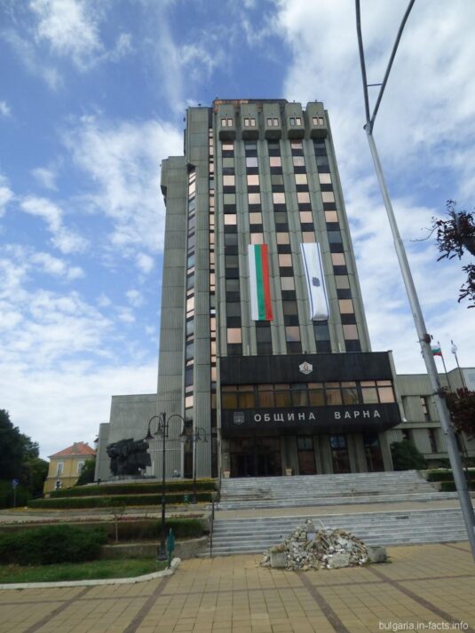 Здание муниципалитета в Варне
