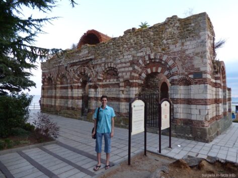 Древние болгарские церкви в городе