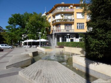 Один из фонтанов в Бургасе