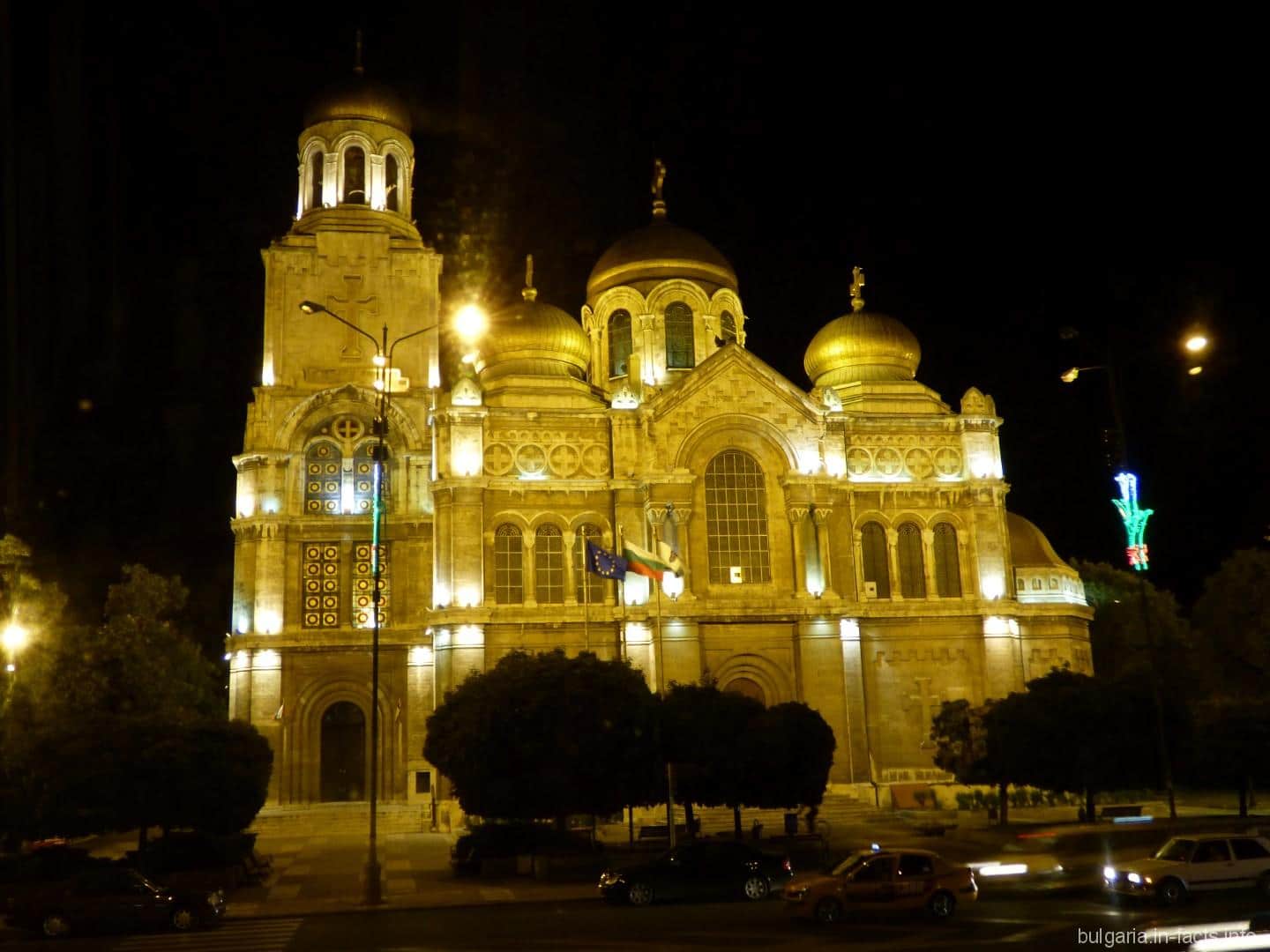 Варна болгария. Успенский собор (Варна). Успенский собор в Варне Болгария. Успенский собор (Варна) Севастополь. Варна Болгария достопримечательности.