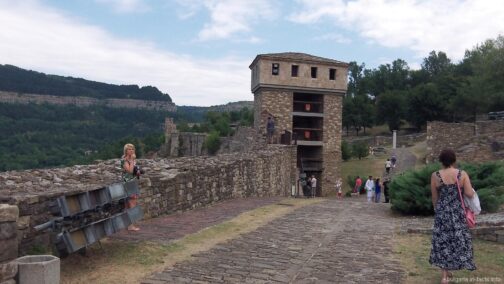 Крепостные стены в Велико Тырново